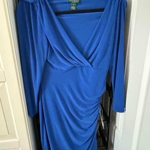 Excellent condition dress for women size 6,8,10 very good prices. - Picture 7 of 13